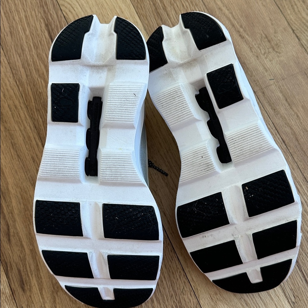 On Running Cloudmonster Cloudtec white sneakers/r… - image 7